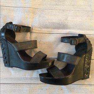 Calvin Klein 5.5” platform wedges- w/metal studs